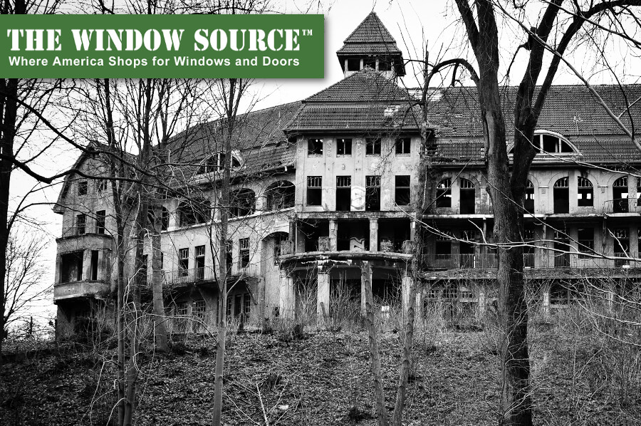 Haunted Houses in New England